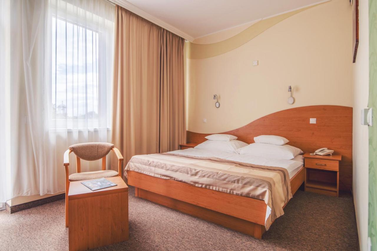 Granada Conference, Wellness And Sport Hotel ケチケメート エクステリア 写真